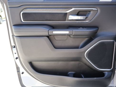 Used 2023 RAM 1500 Laramie AWD/4WD image 16