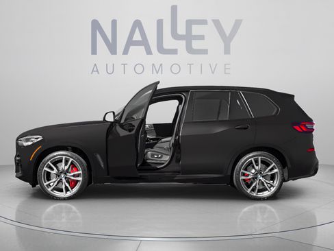 Used 2022 BMW X5 sDrive40i w/ M Sport Package RWD image 2
