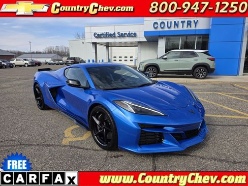 Used 2025 Chevrolet Corvette E-Ray AWD/4WD image 1