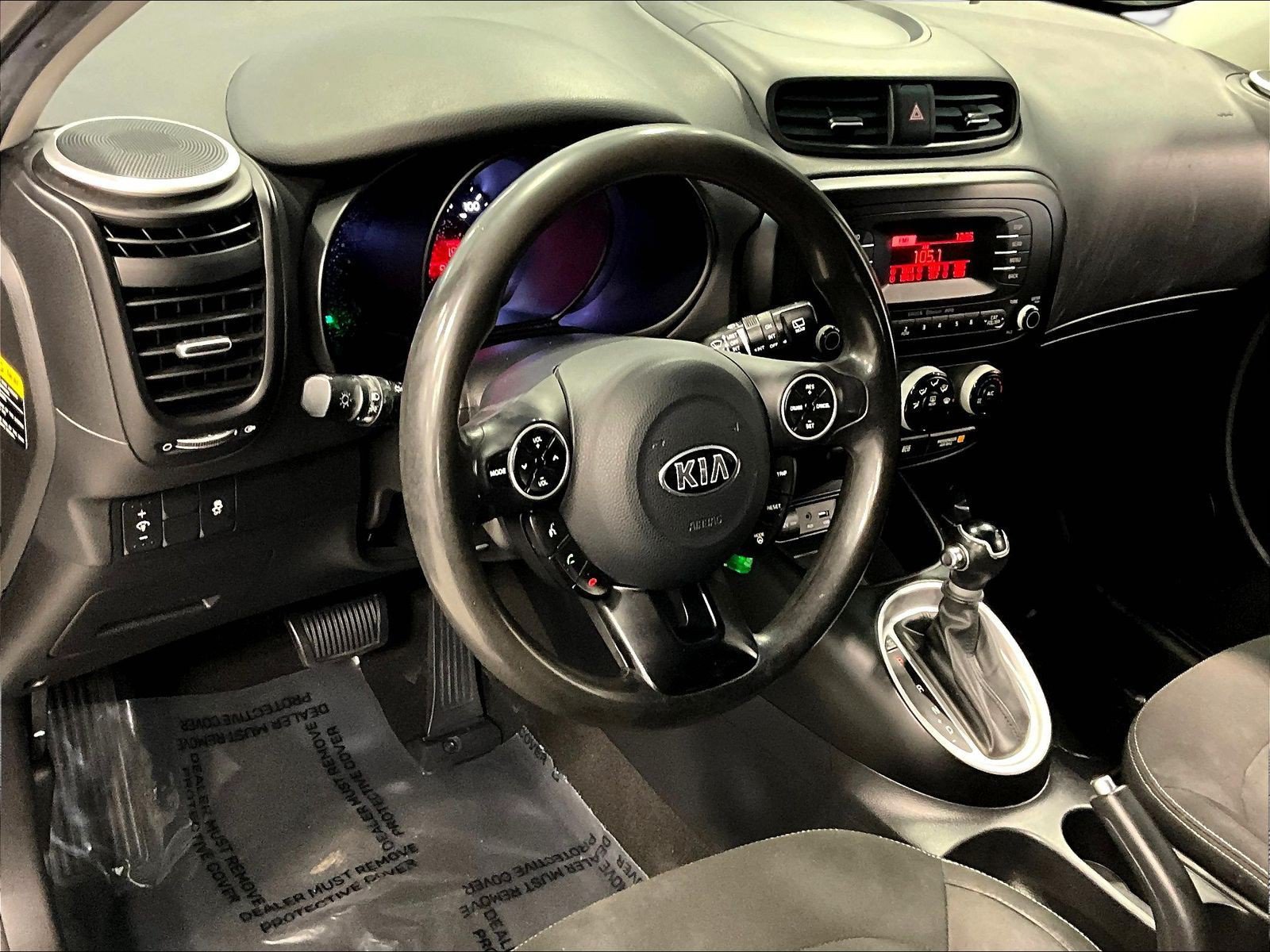 Used 2016 Kia Soul FWD image 16