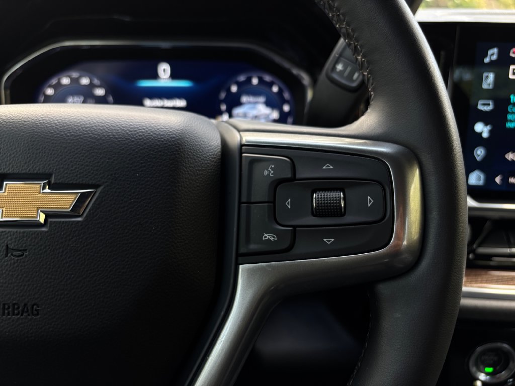 Used 2023 Chevrolet Silverado 1500 LT w/ Protection Package AWD/4WD image 22