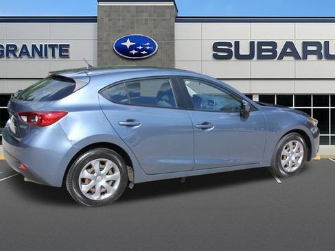 Used 2014 MAZDA MAZDA3 i Sport FWD image 11
