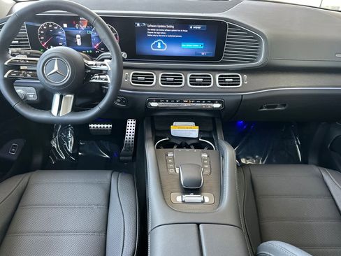 Certified 2025 Mercedes-Benz GLS 450 4MATIC image 12