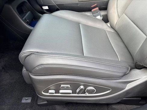 New 2026 Hyundai Palisade Calligraphy image 4