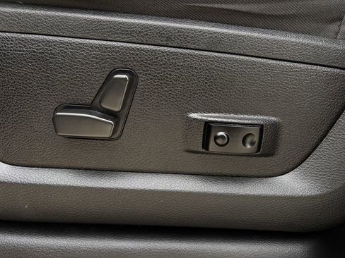 Used 2022 RAM 2500 Lone Star image 29