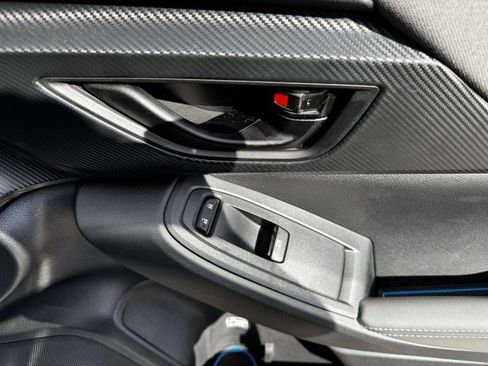 Used 2024 Subaru Crosstrek 2.0i Premium image 47