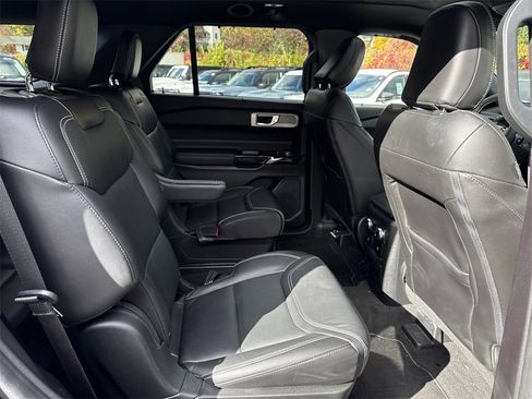 Used 2022 Ford Explorer ST w/ Equipment Group 401A image 26