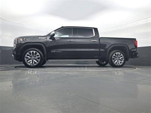 Certified 2025 GMC Sierra 1500 Denali image 28