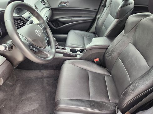Used 2018 Acura ILX Premium Package image 13