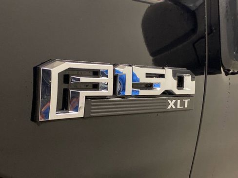 Used 2020 Ford F150 XLT w/ Equipment Group 302A Luxury image 13