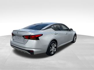 Used 2019 Nissan Altima 2.5 S video 5