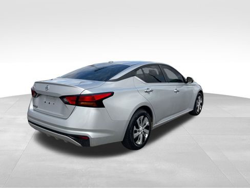 Used 2019 Nissan Altima 2.5 S image 5