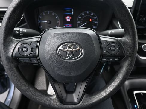 Used 2023 Toyota Corolla LE image 20