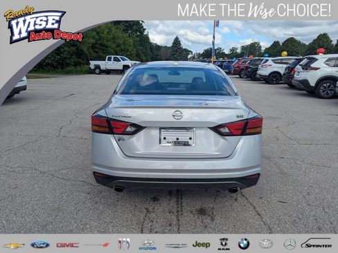 Used 2022 Nissan Altima 2.5 SR FWD image 4