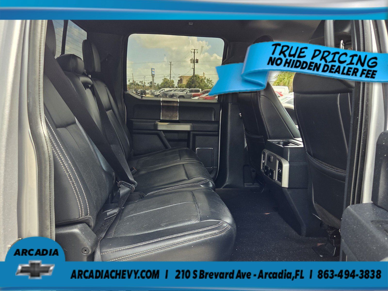 Used 2022 Ford F350 Lariat w/ Tremor Off-Road Package AWD/4WD image 15