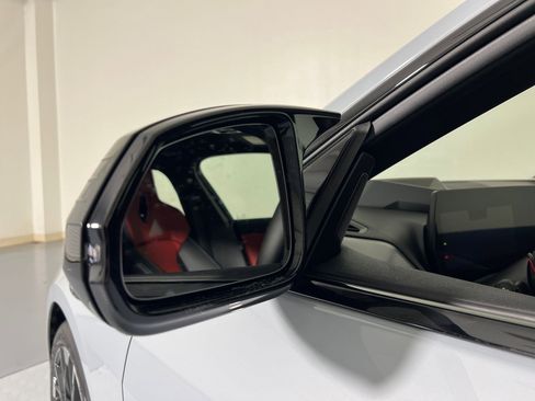 Used 2025 BMW M235i xDrive image 23