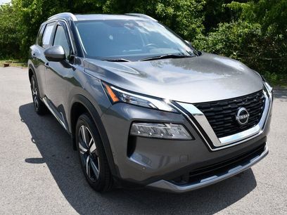 Used 2023 Nissan Rogue SL w/ SL Premium Package