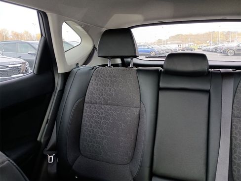 New 2026 Kia Seltos S image 12