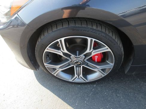 Used 2019 Kia Stinger GT RWD image 14