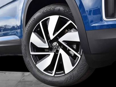 New 2026 Volkswagen Atlas SE