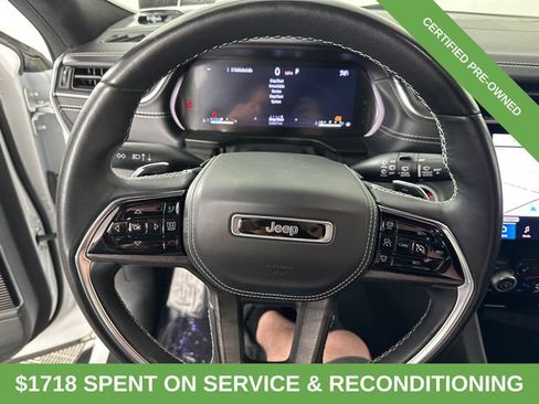 Certified 2022 Jeep Grand Cherokee Overland AWD/4WD image 29