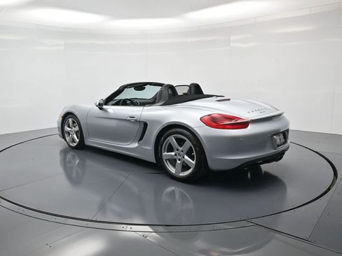 Used 2016 Porsche Boxster RWD image 3