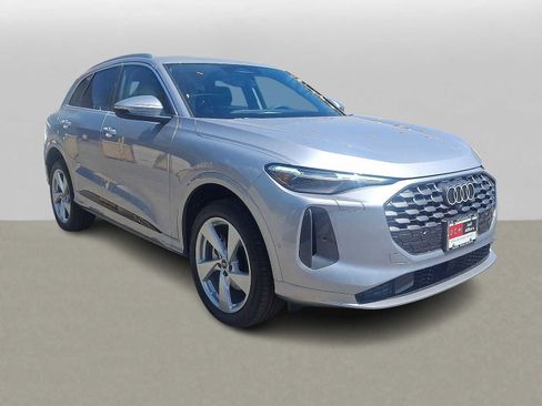 New 2026 Audi Q5 Premium AWD/4WD image 10