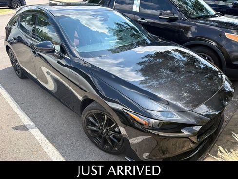 Used 2025 MAZDA MAZDA3 Hatchback w/Premium Plus Pkg AWD/4WD image 5