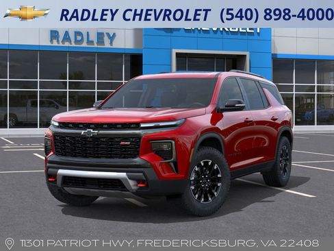 New 2026 Chevrolet Traverse Z71 w/ Driver Confidence Package image 6