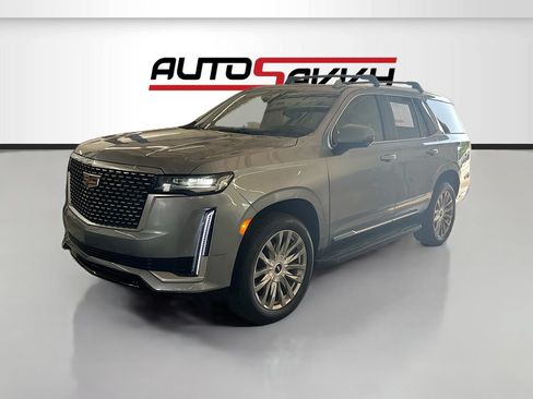 Used 2023 Cadillac Escalade Premium Luxury AWD/4WD image 3