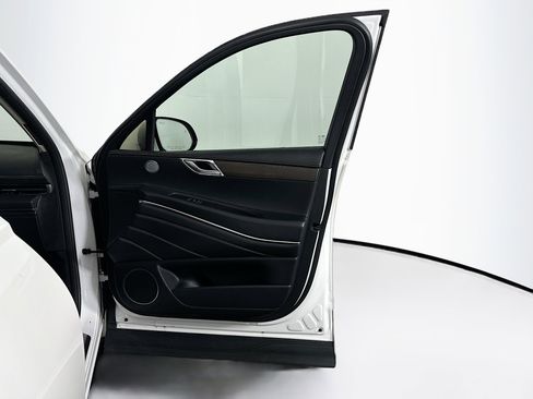 Used 2024 Genesis GV80 2.5T image 33