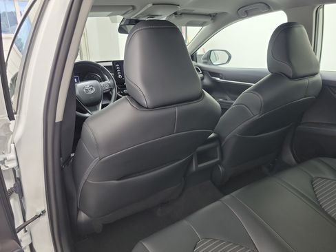 Certified 2024 Toyota Camry SE FWD image 11