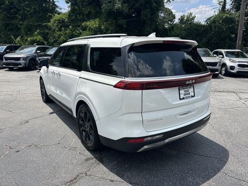 Certified 2023 Kia Carnival SX Prestige FWD image 8