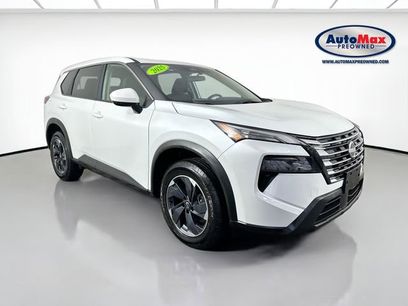 Used 2025 Nissan Rogue SV