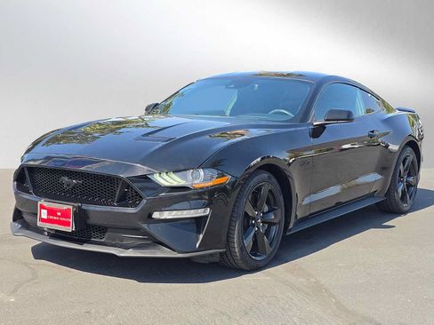 Used 2021 Ford Mustang GT w/ Black Accent Package RWD image 7