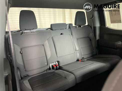 Used 2021 Chevrolet Silverado 1500 LT Trail Boss image 29