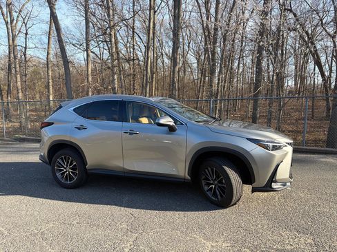 Used 2023 Lexus NX 350 AWD image 1