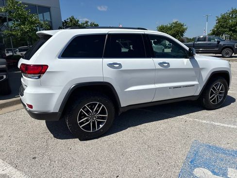 Used 2022 Jeep Grand Cherokee Limited AWD/4WD image 28