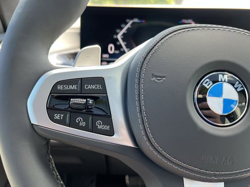 Used 2026 BMW X7 xDrive40i w/ M Sport Package image 20