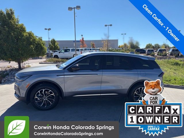 Used 2024 Lincoln Nautilus Premier w/ Equipment Group 102A AWD/4WD image 2