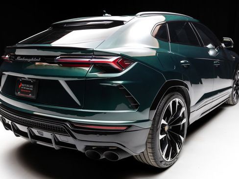 Used 2021 Lamborghini Urus image 27