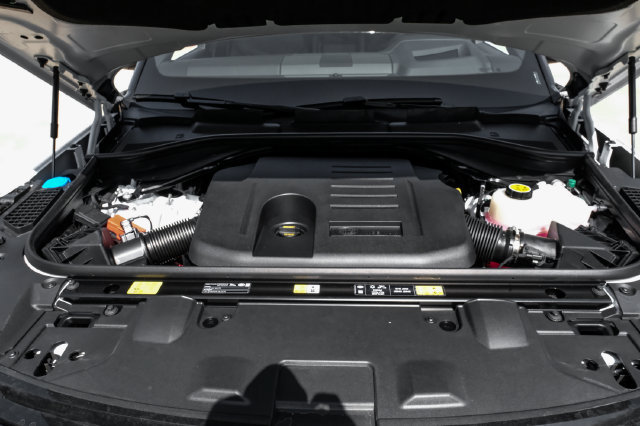 New 2026 Land Rover Range Rover SE AWD/4WD image 61