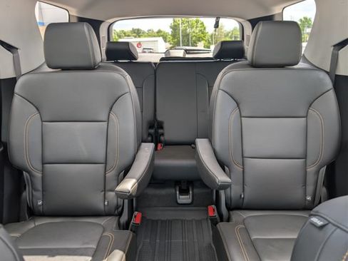 Used 2020 Chevrolet Traverse Premier w/ Redline Edition AWD/4WD image 16