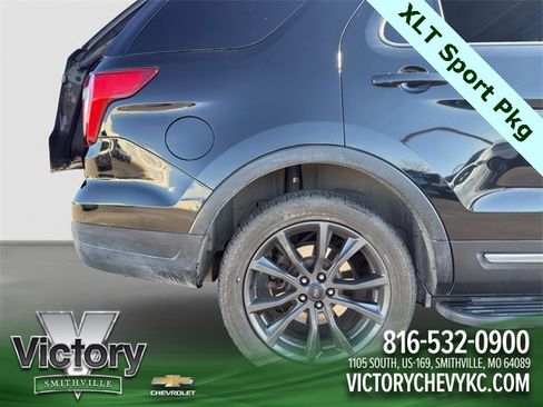 Used 2018 Ford Explorer XLT w/ Equipment Group 202A image 23