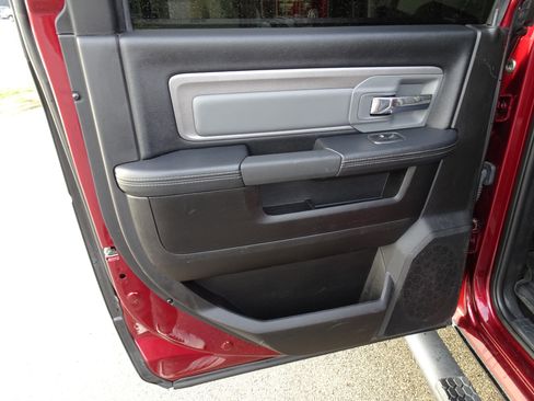 Used 2018 RAM 2500 Power Wagon w/ Luxury Group image 20