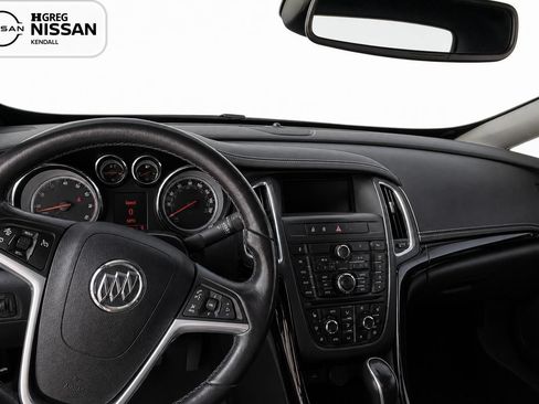 Used 2019 Buick Cascada Premium FWD image 9