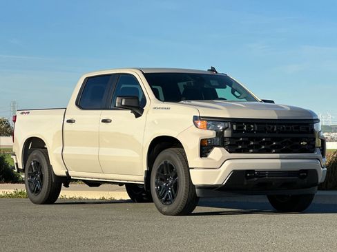 New 2026 Chevrolet Silverado 1500 Custom w/ LPO, Dark Essentials Package image 2