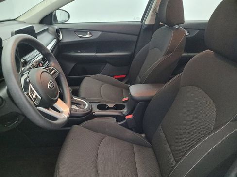 Used 2020 Kia Forte LXS image 17