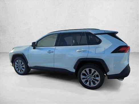 Certified 2025 Toyota RAV4 XLE Premium FWD image 5