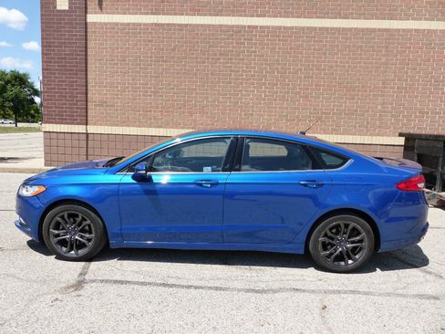 Used 2017 Ford Fusion SE w/ Equipment Group 201A AWD/4WD image 6